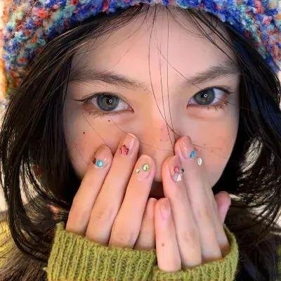 女演员今天依然